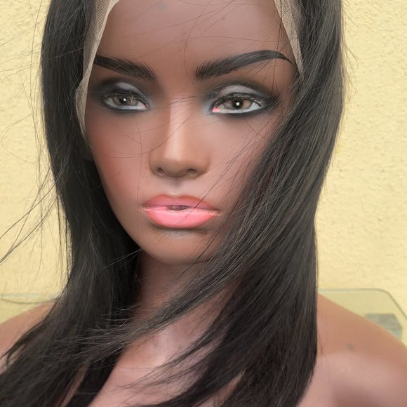 BOB WIG 13*4 LACE FRONTAL - Picture 2 of 2